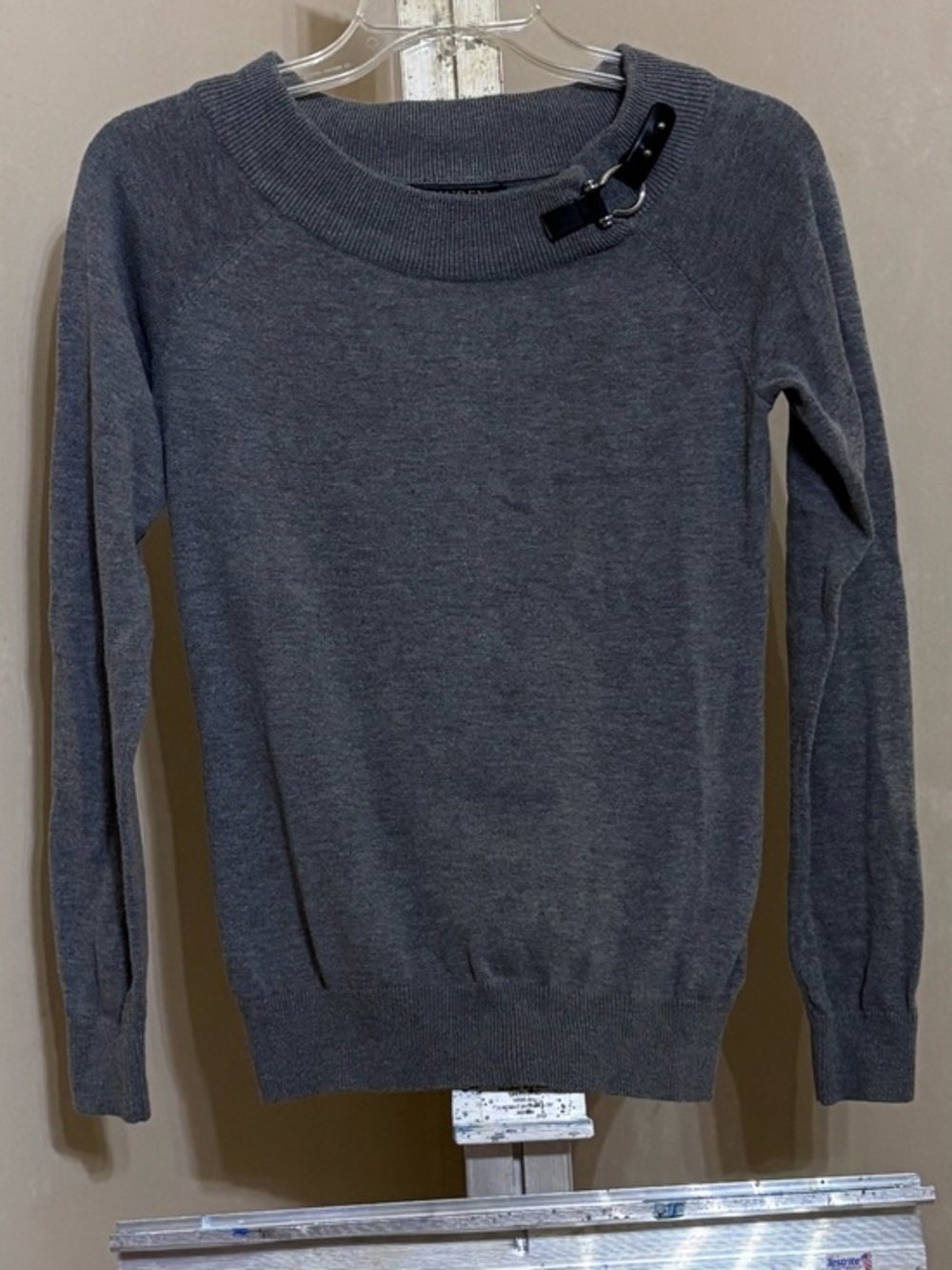 Ralph Lauren Gray Buckle Boatneck Sweater Sz Small